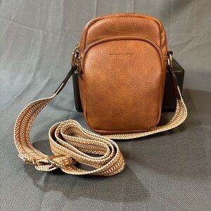BOSTANTEN Small Crossbody Bag, cell phone, three pocket, woven guitar strap.